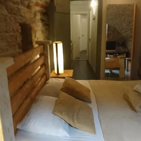 Rammstein Art Studio Aparthotel