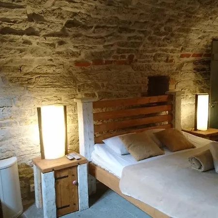 Aparthotel Rammstein Art Studio 3*